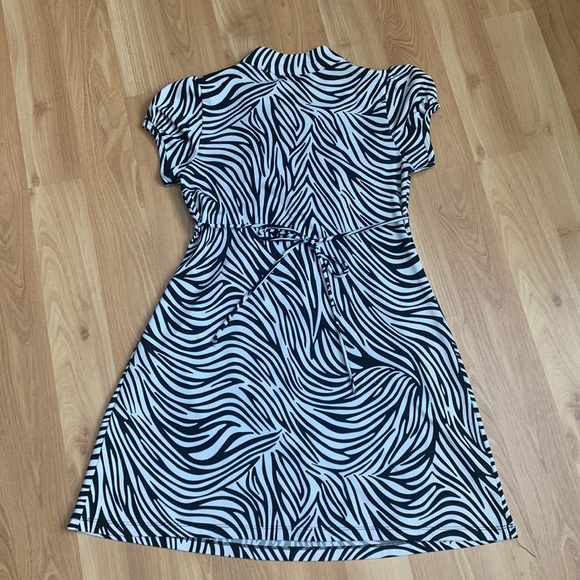 Black & White Zebra Print Dress | Size M - Picture 2 of 3